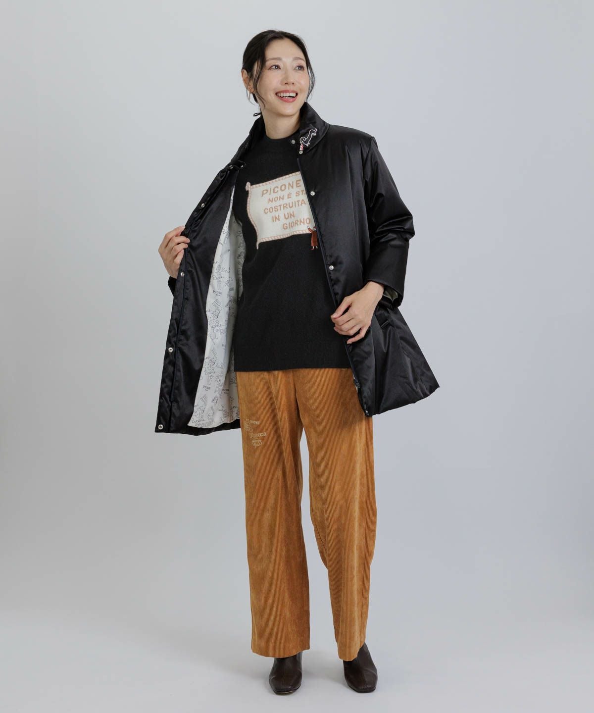 【美品☆スタジオピッコーネ】ウールコート カシミヤ混 裏地ダックス柄 ネイビー カシミヤ100％ジャガードイラストニット|スタジオピッコーネ - ゴルフ