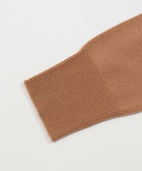 袖口部分（キャメル）