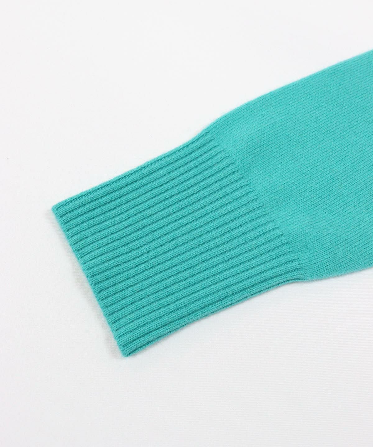 袖口部分（ライトグリーン）