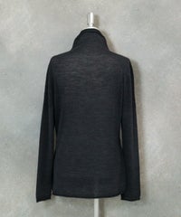 ウール100％ホールガーメントニット後（グレー）