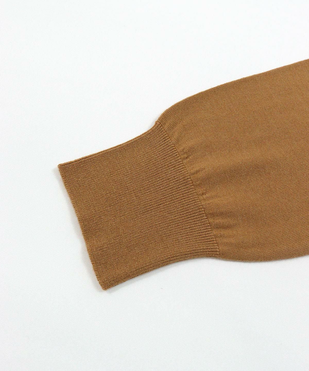 袖口(ベージュ)