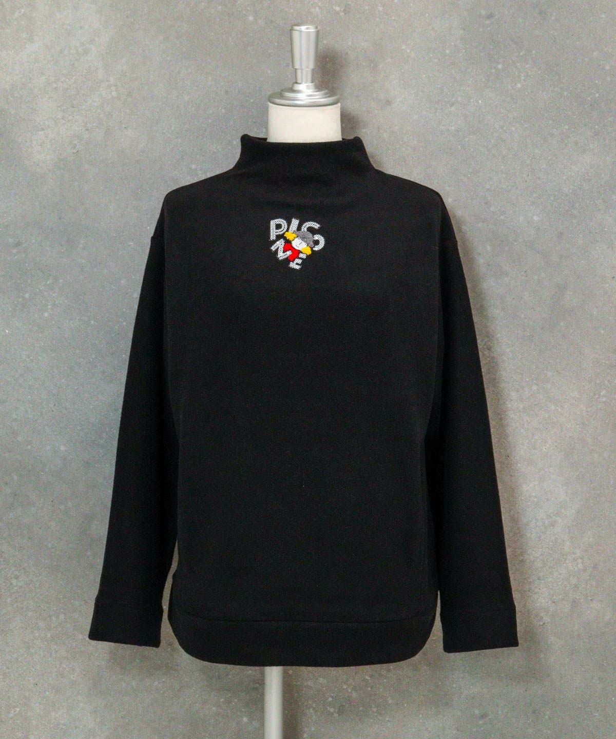 スパンコール刺繍起毛プルオーバー（ブラック）