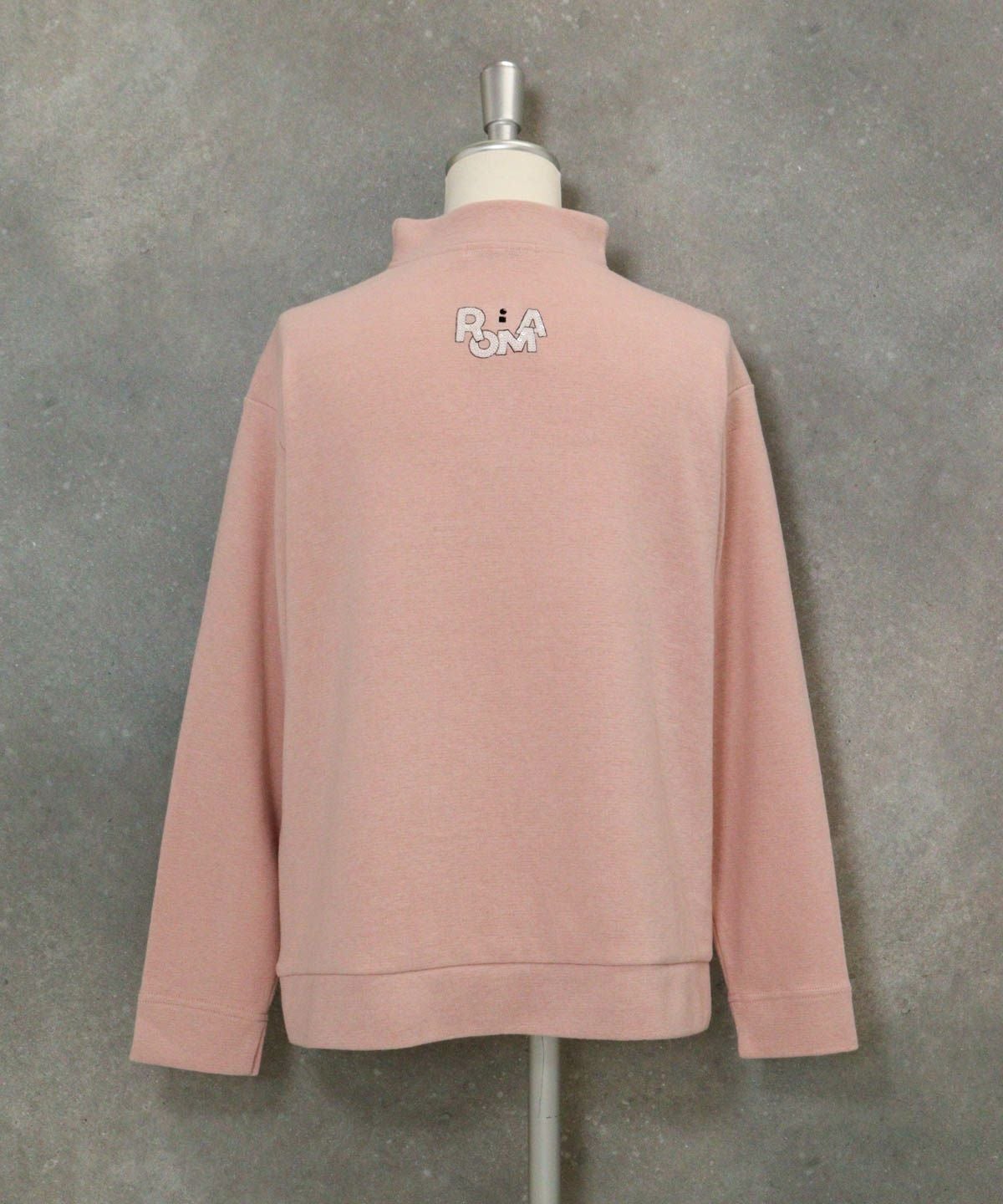 スパンコール刺繍起毛プルオーバー（ピンク）後ろ