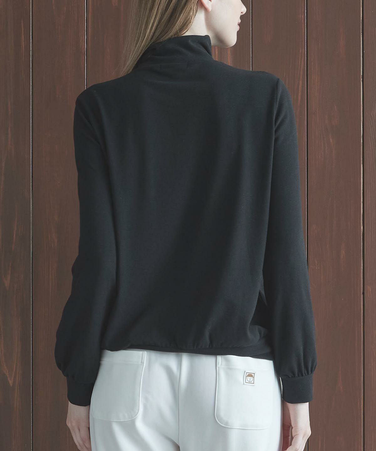 モデル着用画像(ブラック)