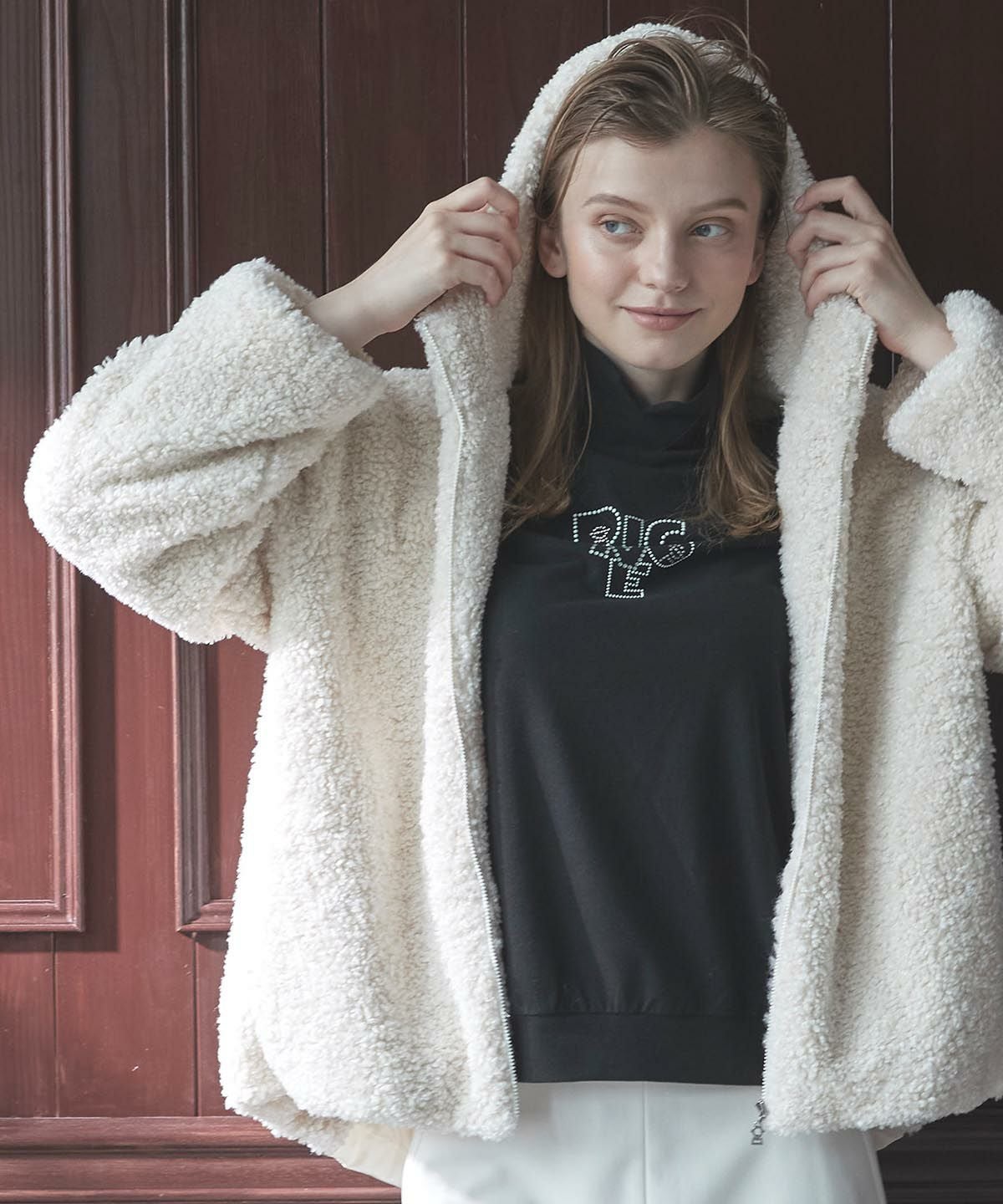 モデル着用画像(ブラック)