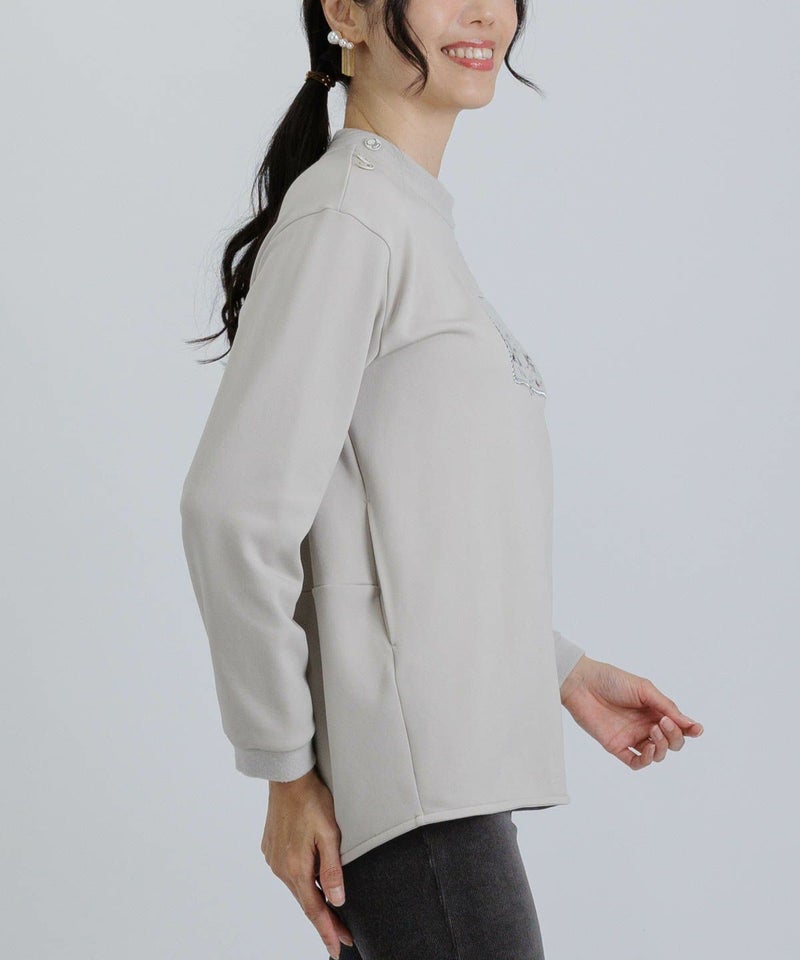 モデル着用画像（ライトグレー）