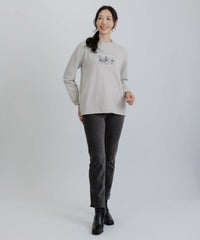 モデル着用画像（ライトグレー）