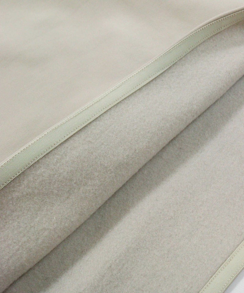 裏地部分（ライトグレー）