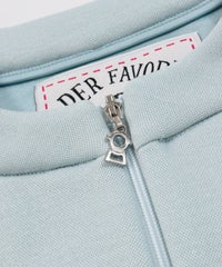 ファスナー部分アップ(ライトブルー)