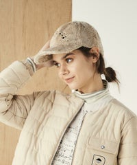 モデル着用画像（ベージュ）