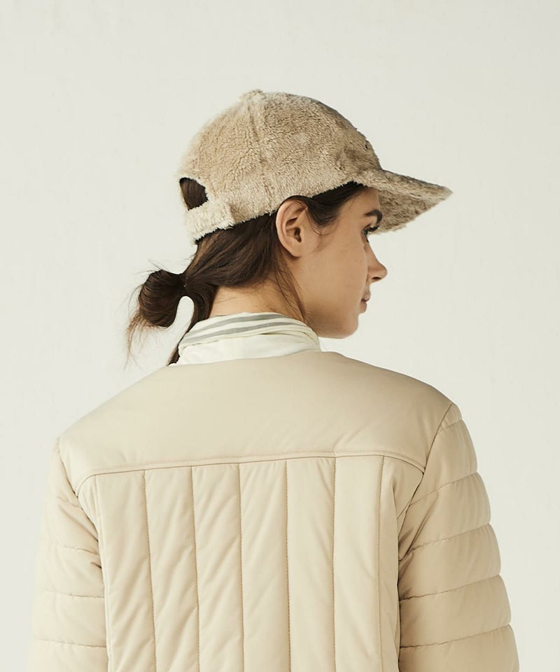 モデル着用画像（ベージュ）