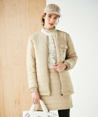 モデル着用画像（ベージュ）