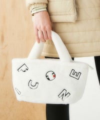 モデル着用画像（ホワイト）