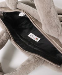 内側部分（ライトグレー）