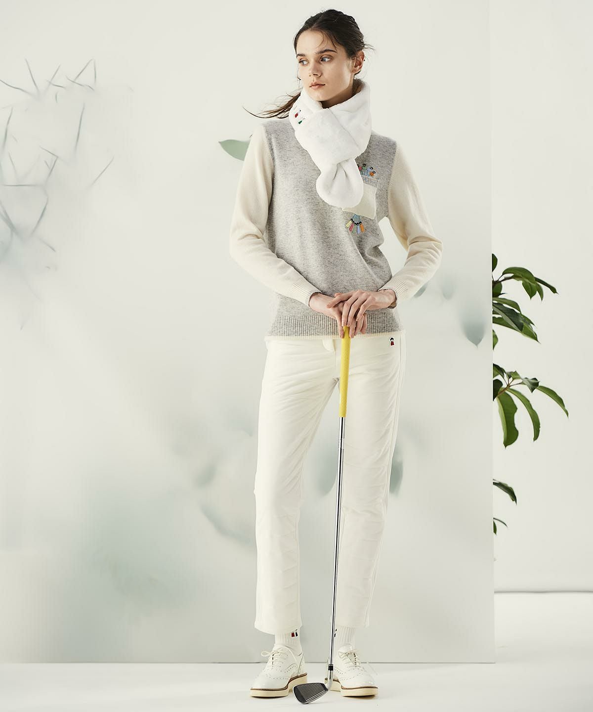 モデル着用画像（ホワイト）