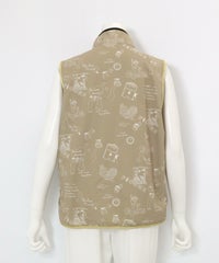 保温撥水総柄ジップベスト(ベージュ)後ろ