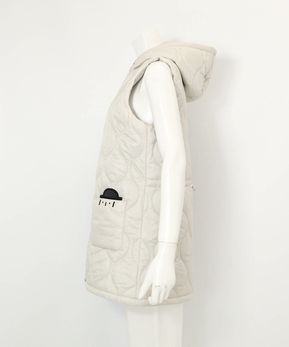 防風保温キルティング中綿ベスト(ライトグレー)横