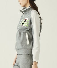 モデル着用画像（グレー）