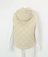 防風保温キルト中綿ジップベスト(ベージュ)後ろ