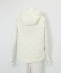 防風保温キルト中綿ジップベスト(ホワイト)後ろ