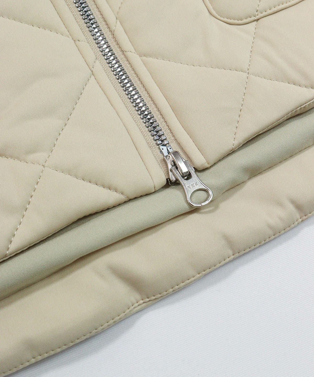 ファスナー部分(ベージュ)