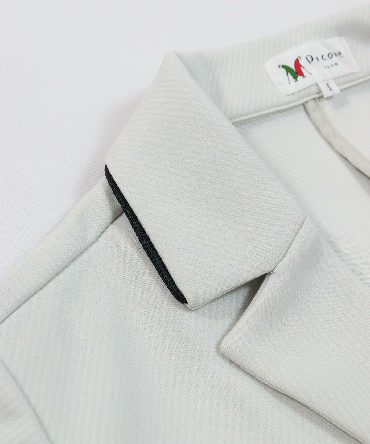 襟元(ライトグレー)