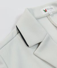 襟元(ライトグレー)