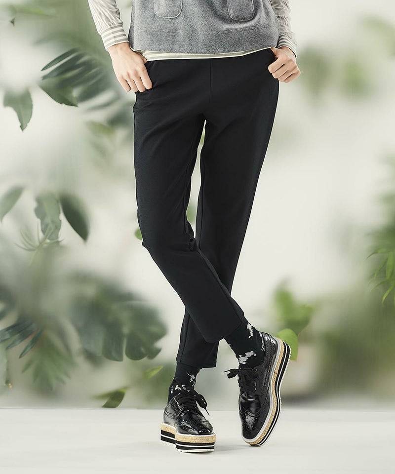 モデル着用画像（ブラック）