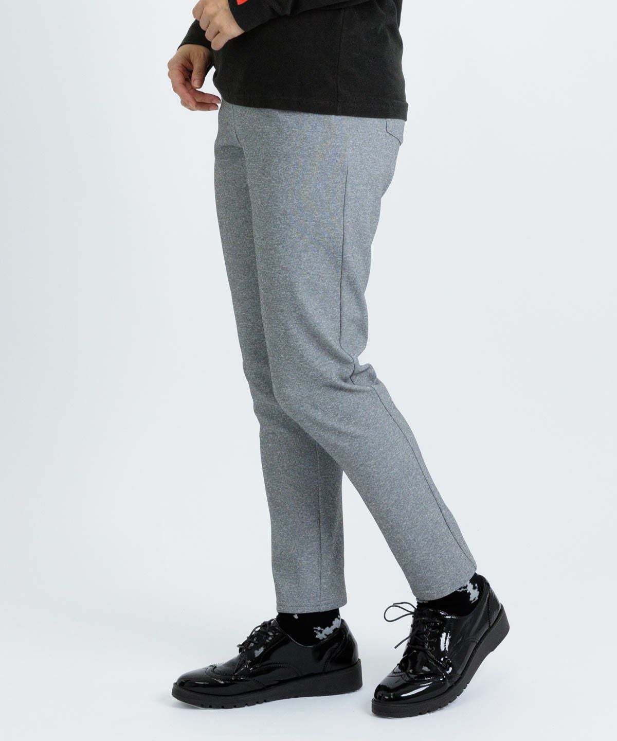 モデル着用画像（グレー）