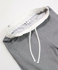 ウエスト内紐部分（グレー）