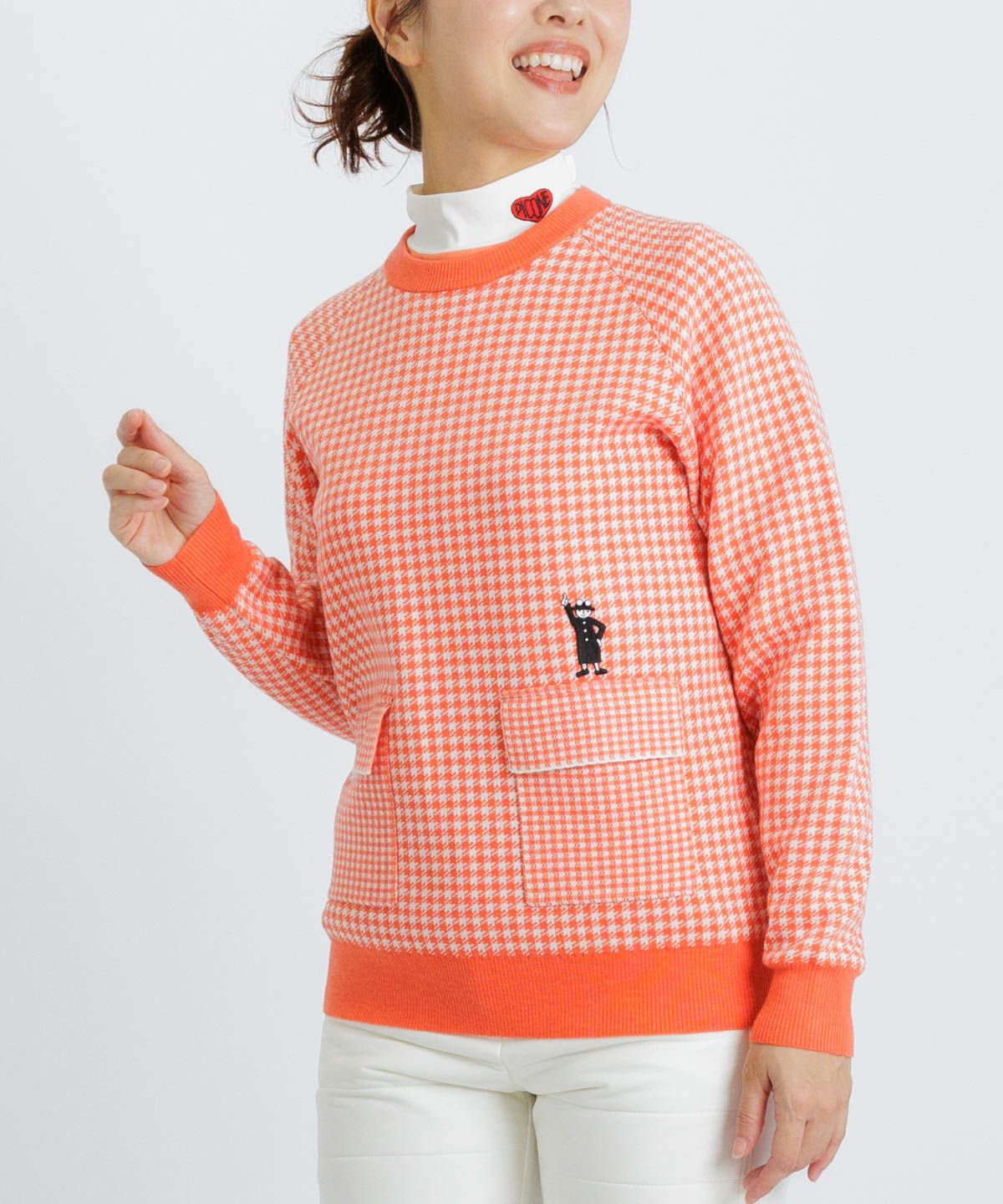 モデル着用画像（オレンジ）