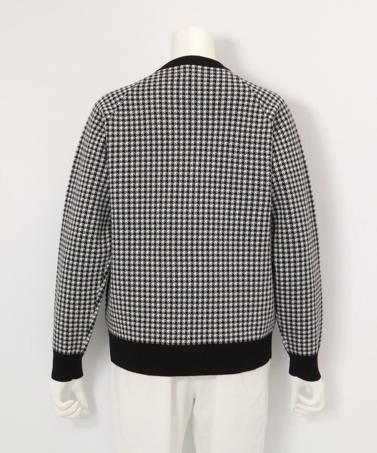 フロントポケット千鳥柄ニット後（ブラック）