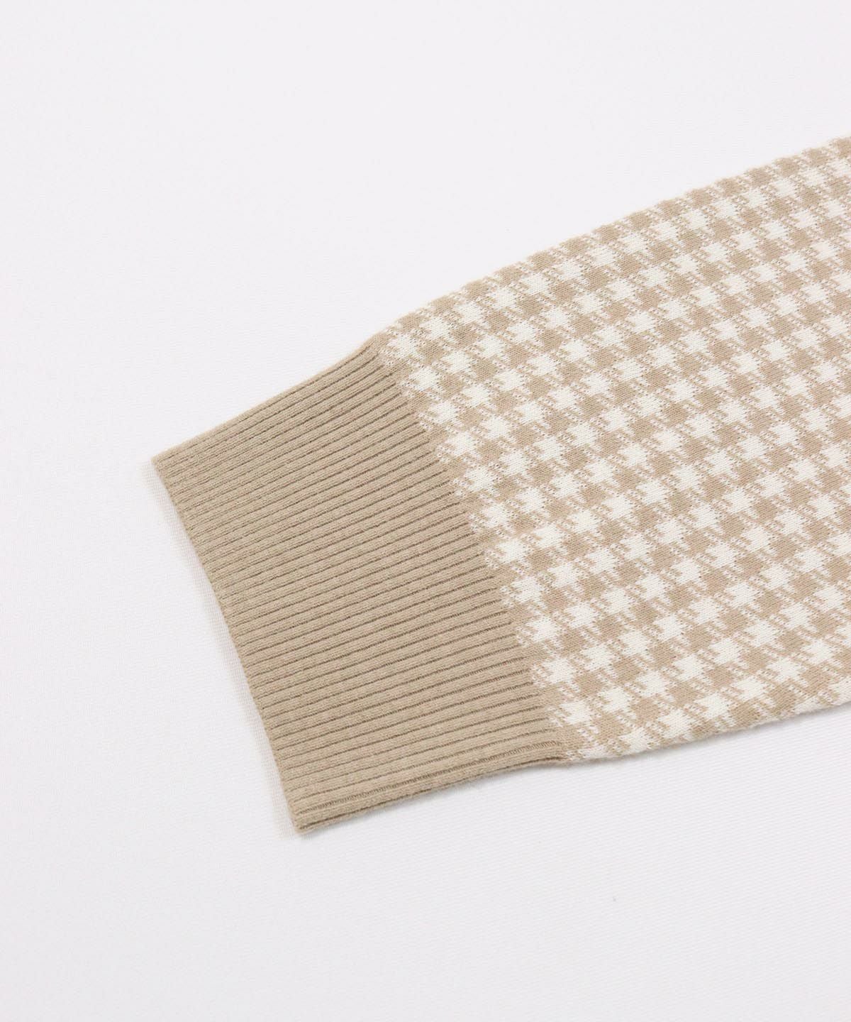 袖口部分（ベージュ）