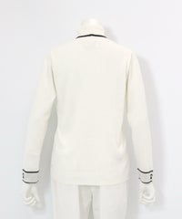 ハイネックリブニット後（ホワイト）