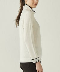 モデル着用画像（ホワイト）