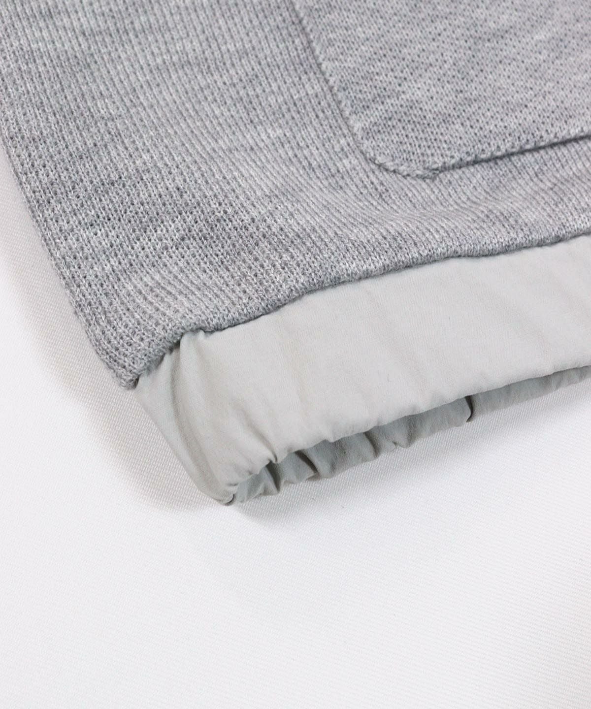 裾部分（ライトグレー）