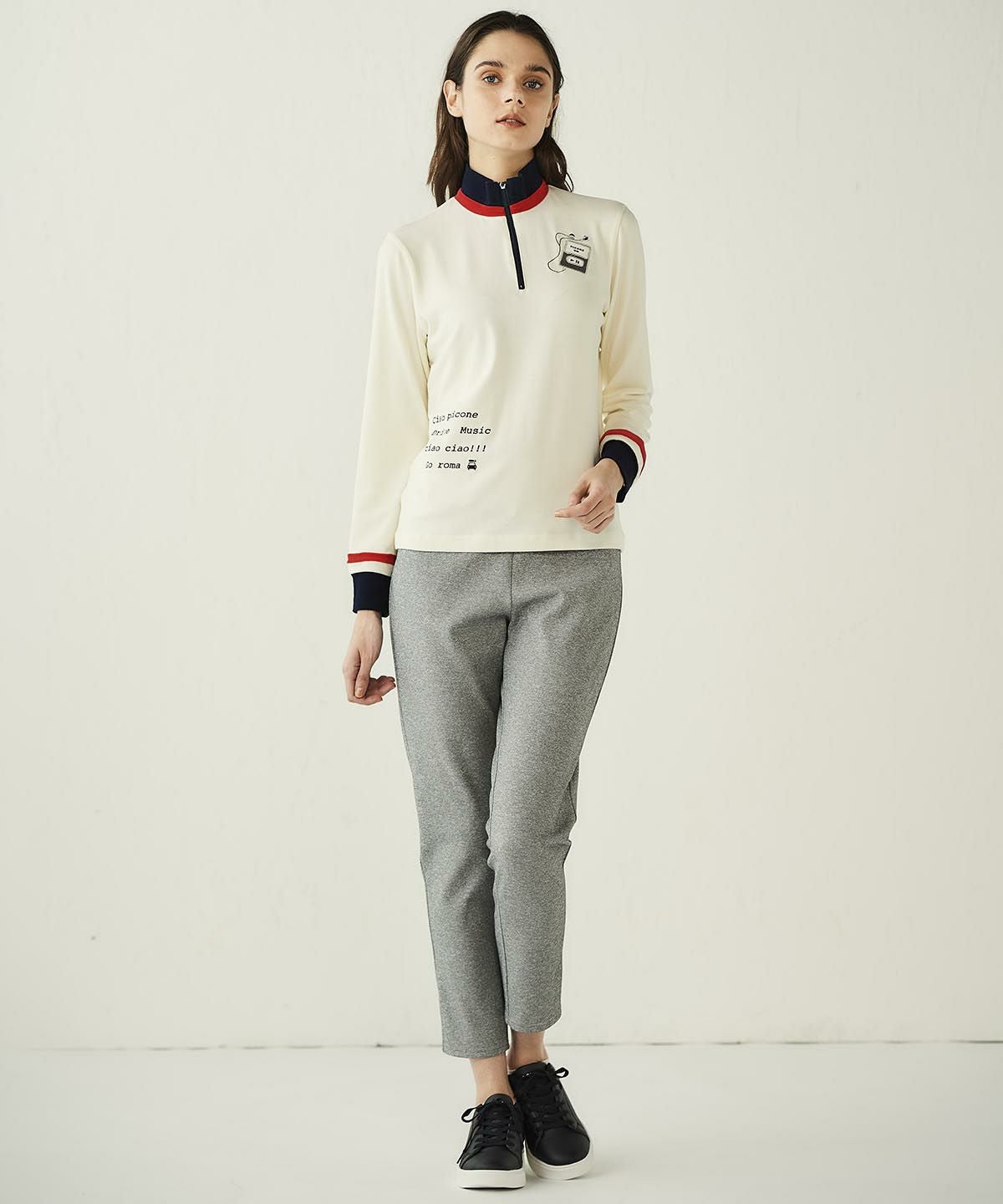 モデル着用画像（ホワイト）