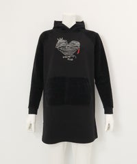 フワリ刺繍発熱チュニック丈パーカー(ブラック)前