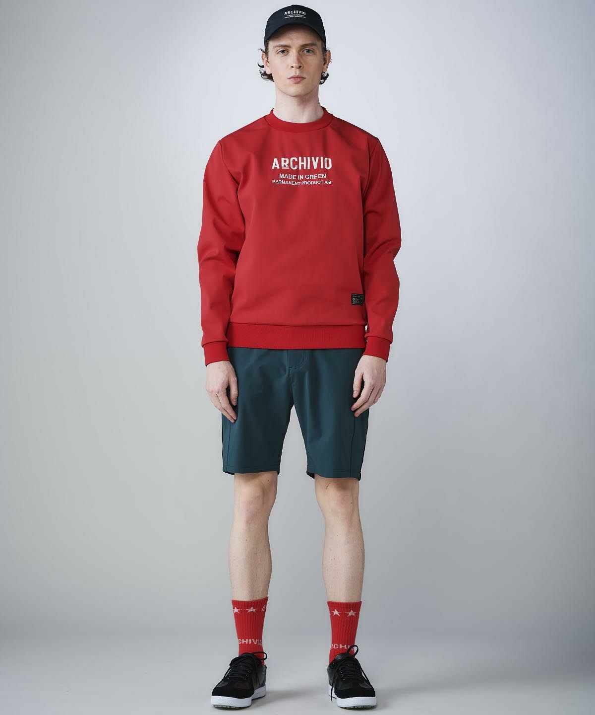 モデル着用画像（レッド）