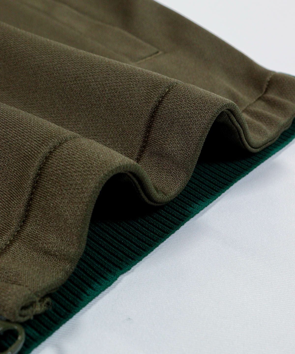 生地感（グリーン）