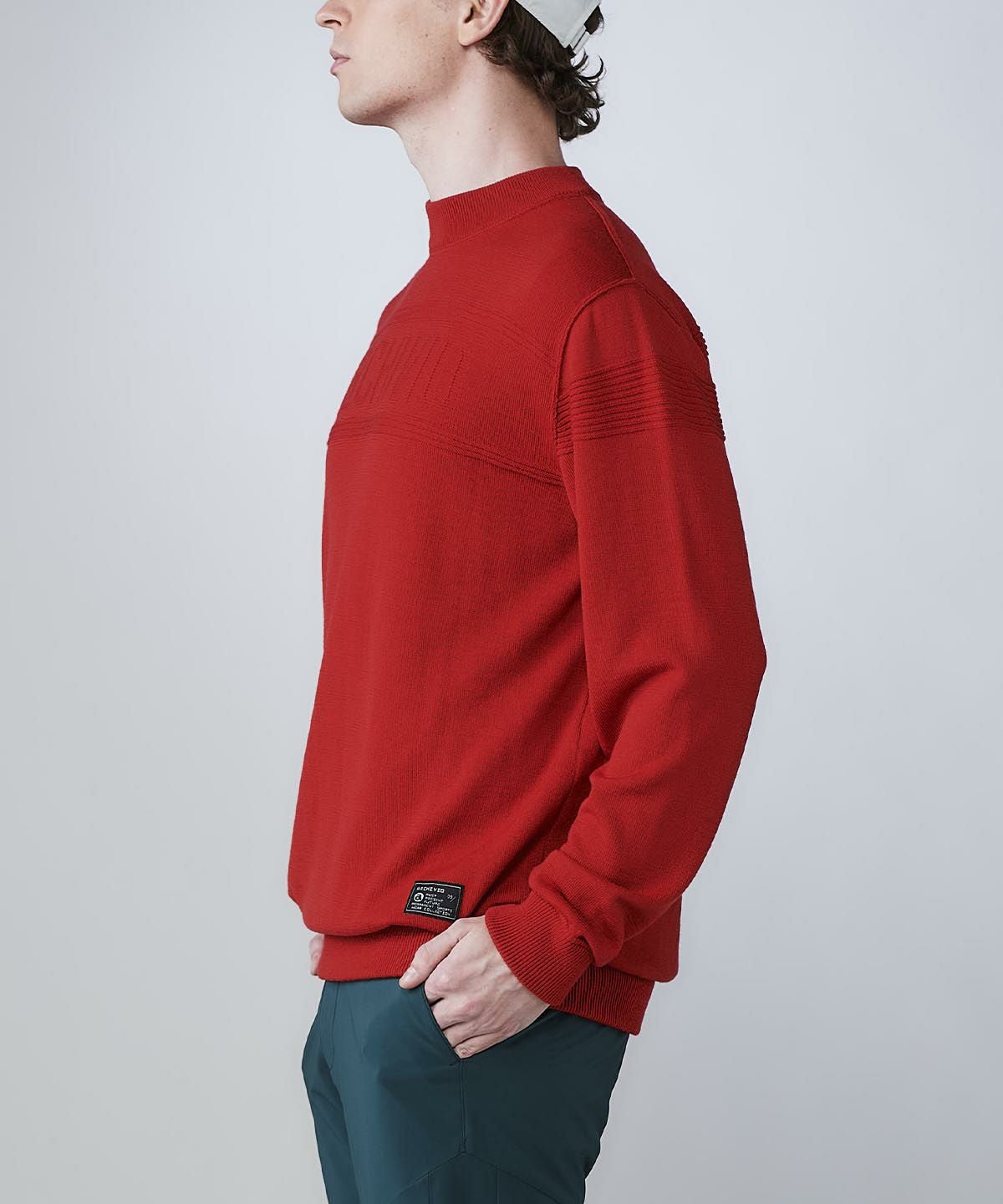 モデル着用画像(レッド)