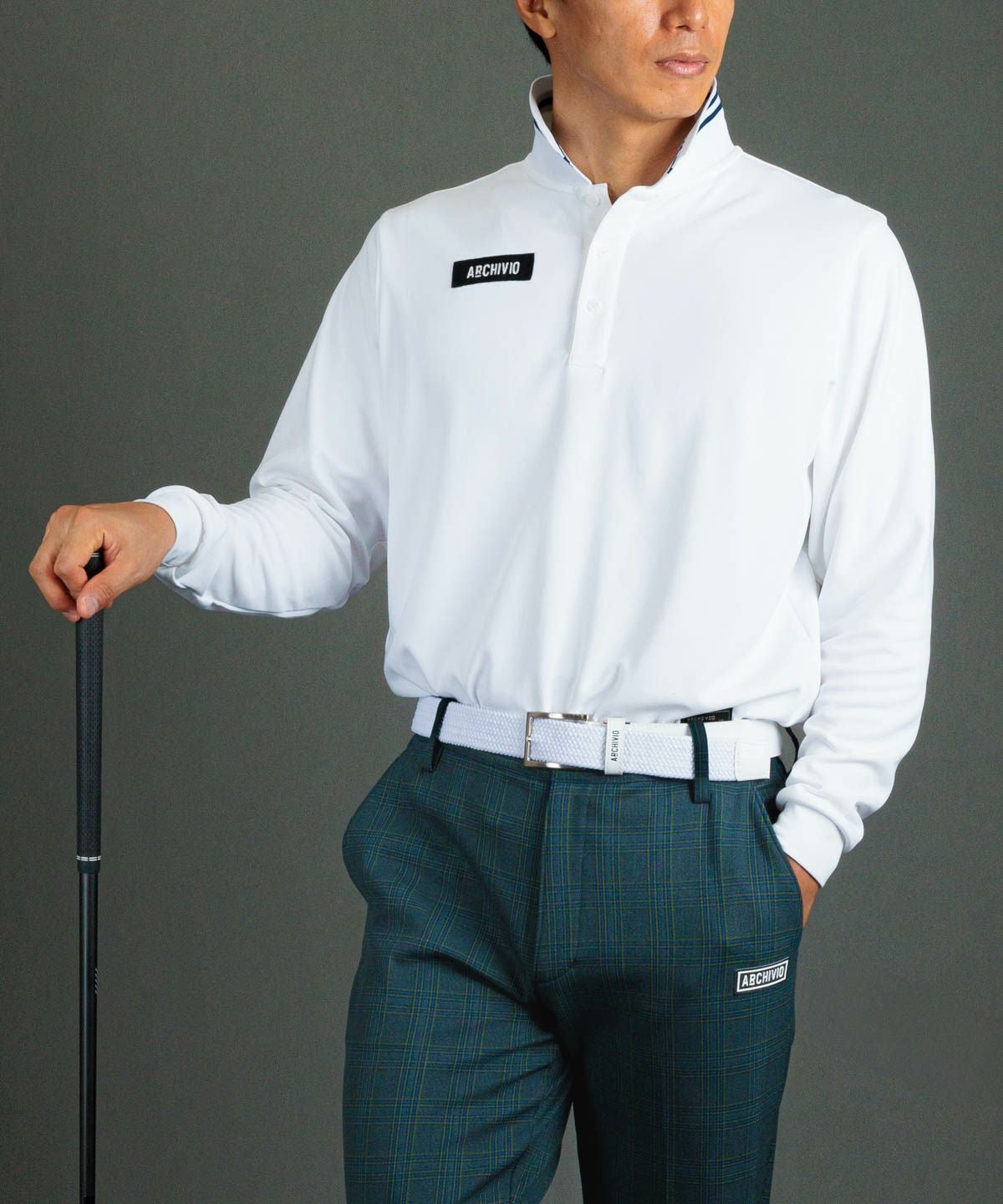 モデル着用画像（ホワイト）