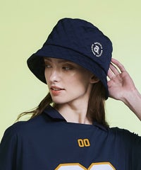 モデル着用画像（ネイビー）