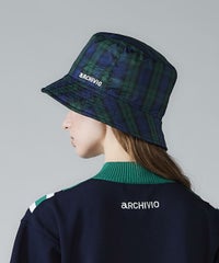 モデル着用画像（ネイビー）