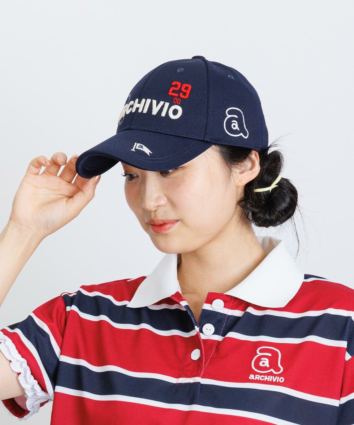 モデル着用画像（ネイビー）