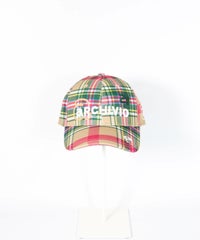 立体ロゴ刺繍キャップ正面（ベージュ）