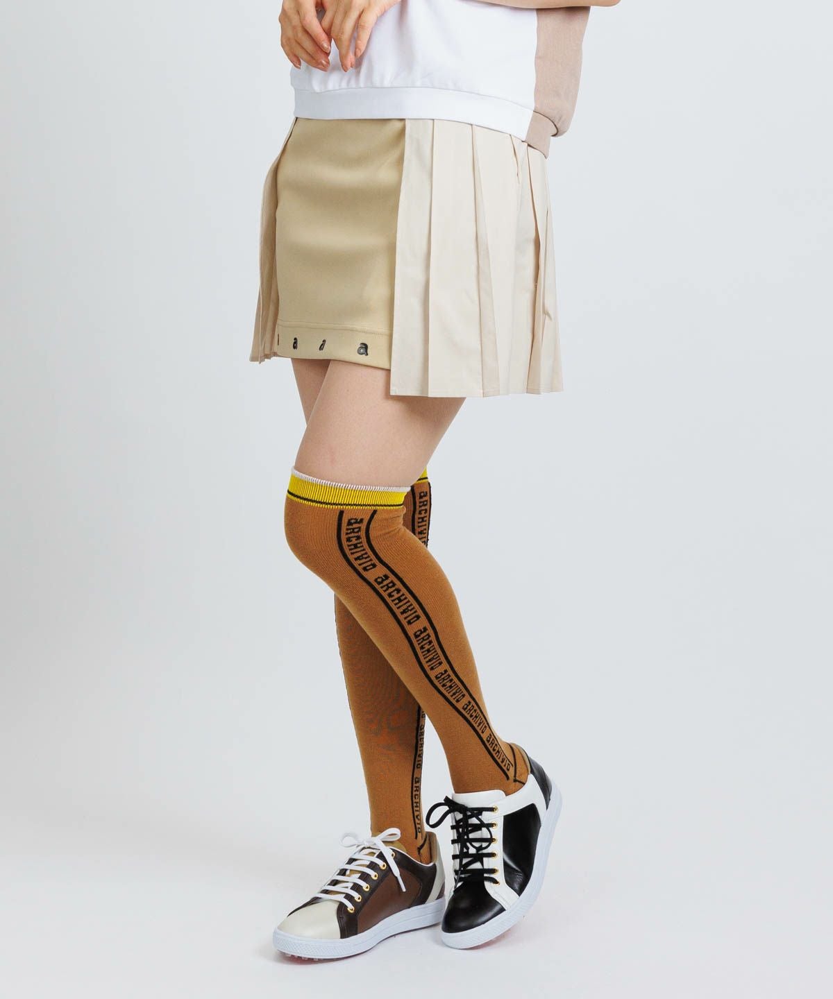 バイカラーサイドロゴハイソックス|アルチビオ - ゴルフウェアや婦人服通販