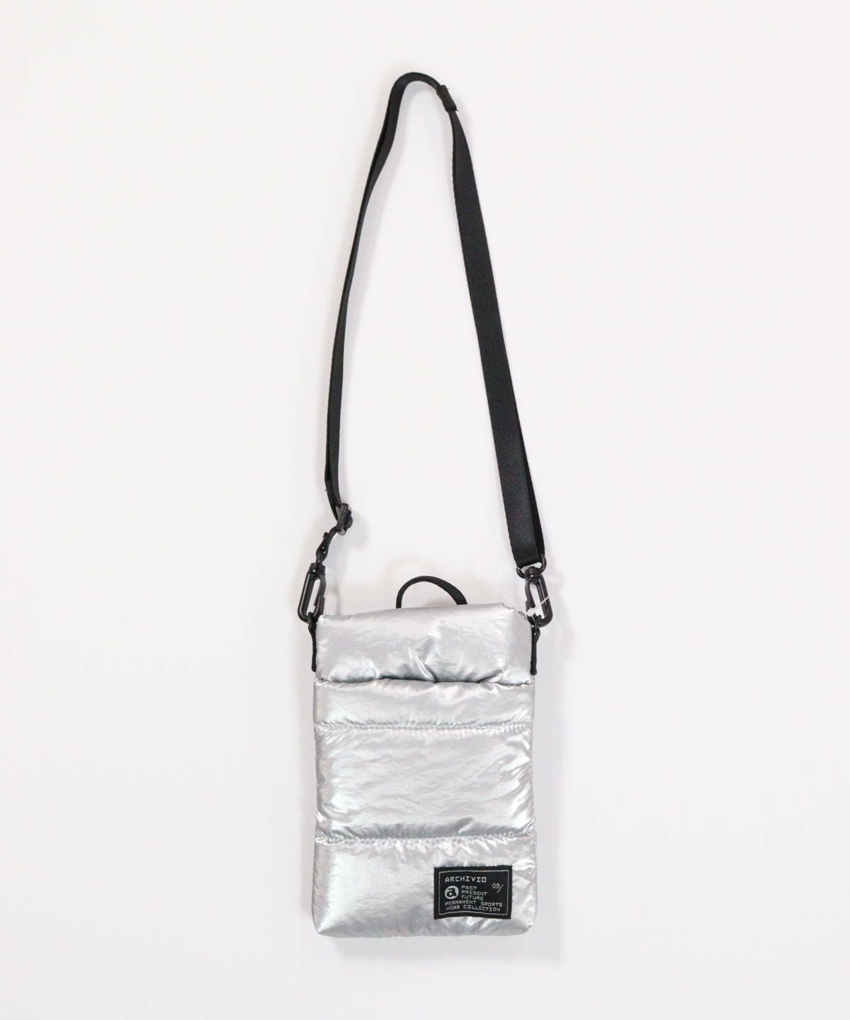 キルティングミニポシェット後（ライトグレー）