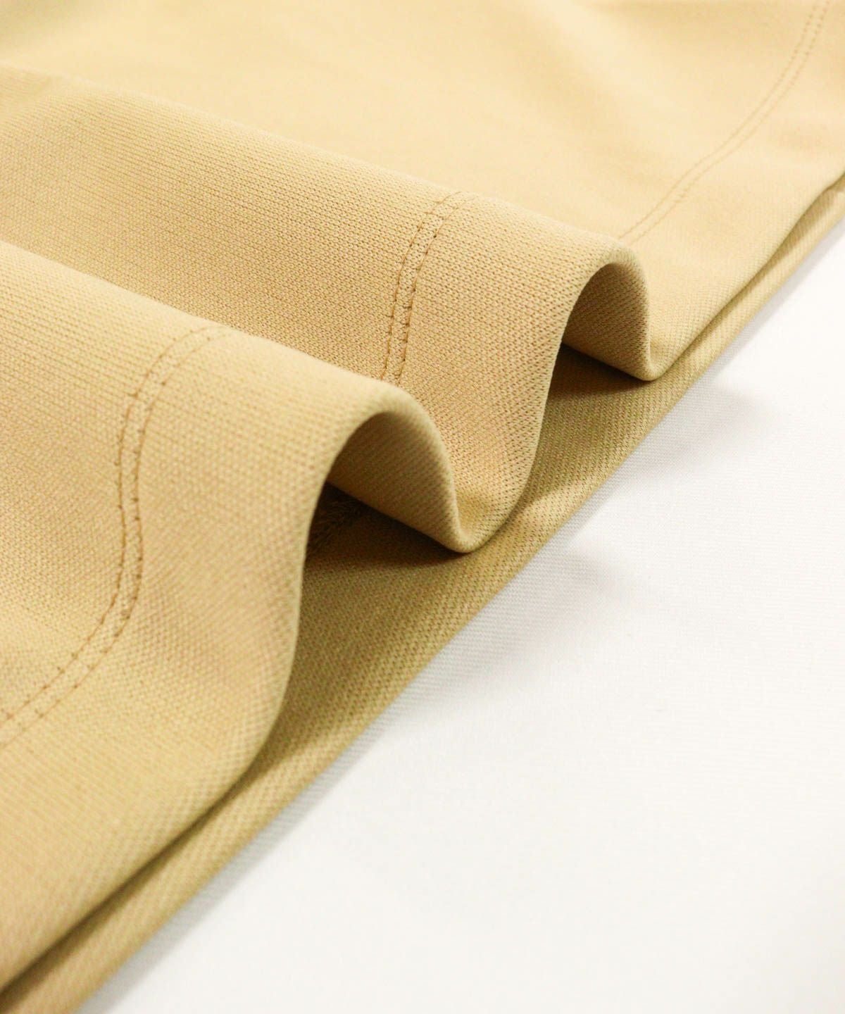 生地感（ベージュ）