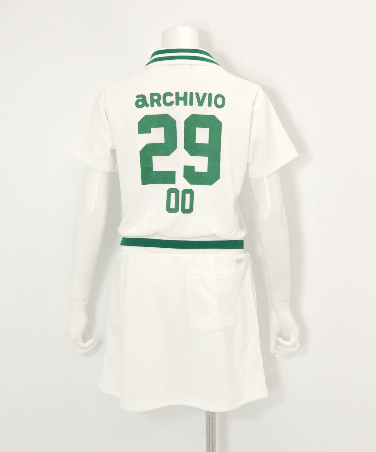 リブ切替UVスムースワンピース後（ホワイト）